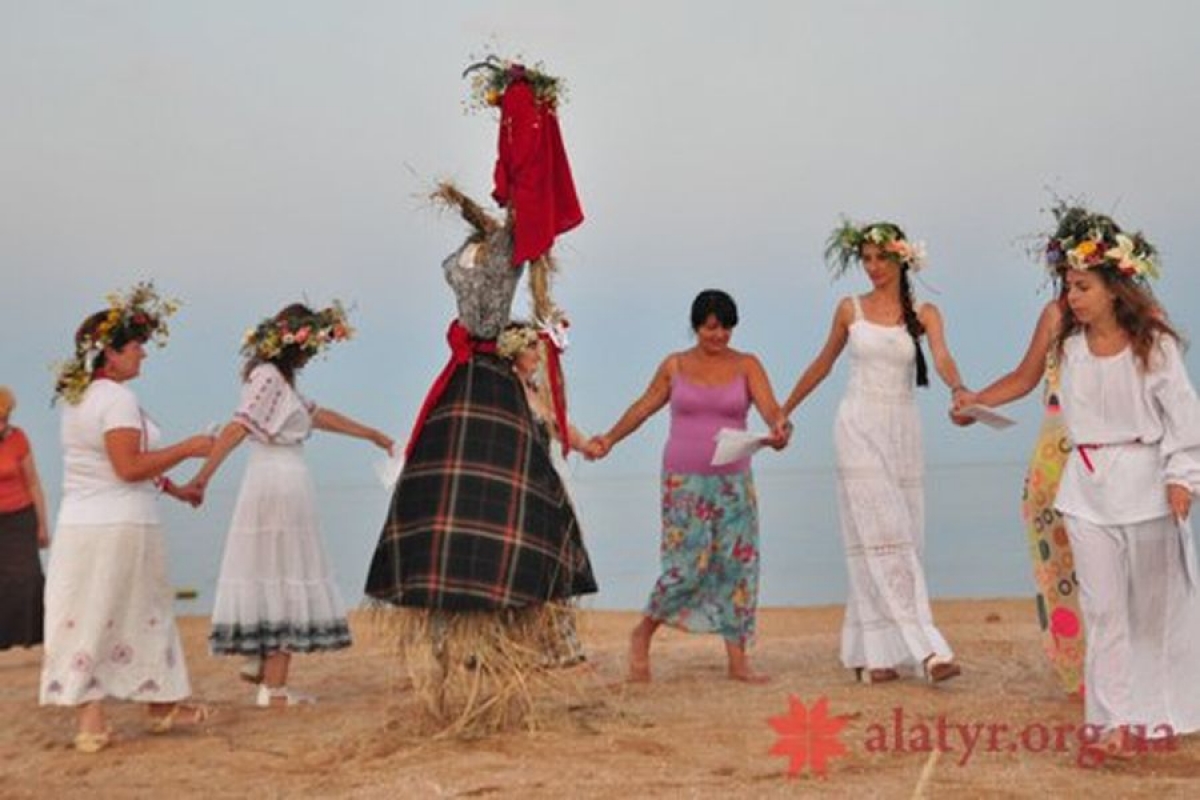 СВЯТО КУПАЛА В КРИМУ