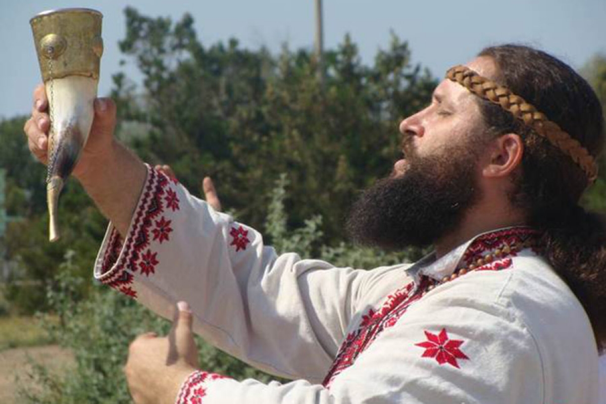 ИМЯНАРЕЧЕНИЕ