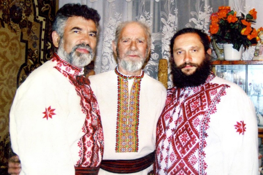 ЦЕПЬ УЧЕНИЧЕСКОЙ ПРЕЕМСТВЕННОСТИ