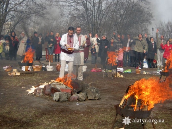 ЛЕЛЕКА ДАВ ДОБРИЙ ЗНАК КИЯНАМ НА ВЕЛИКДЕНЬ